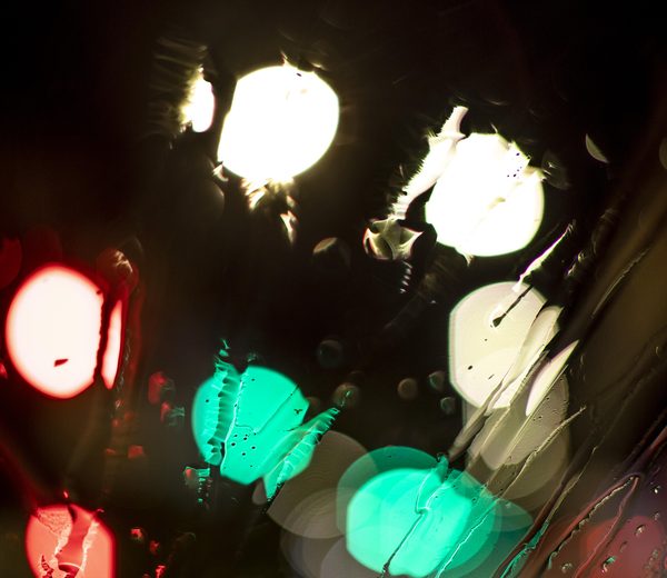 Blurry out-of-focus accidental photo flagged for deletion in Swipe Photo Cleaner
